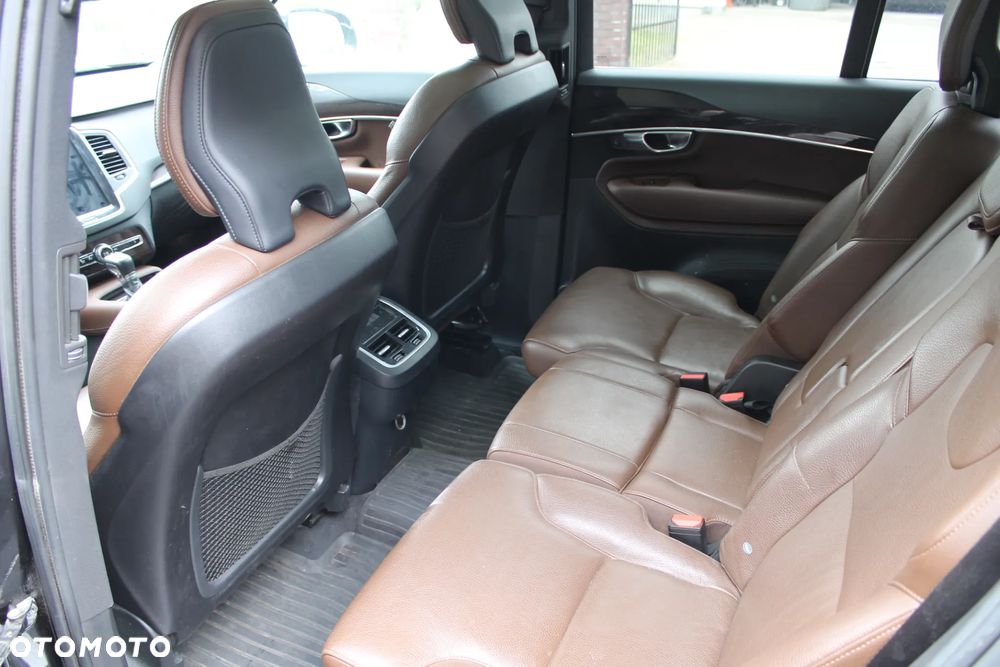 Volvo XC 90 T6 AWD Momentum - 10