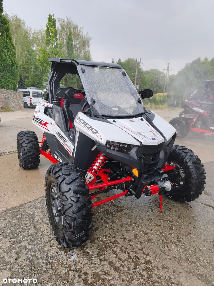 Polaris RZR - 25