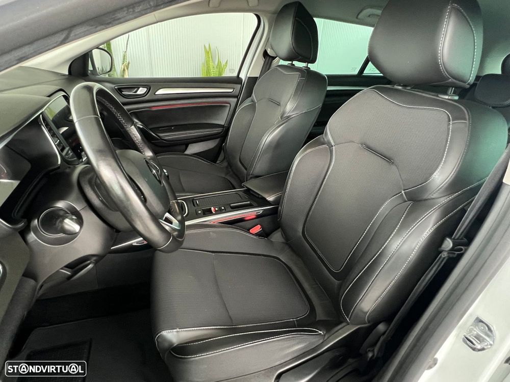 Renault Mégane Sport Tourer 1.5 Blue dCi Intens - 12