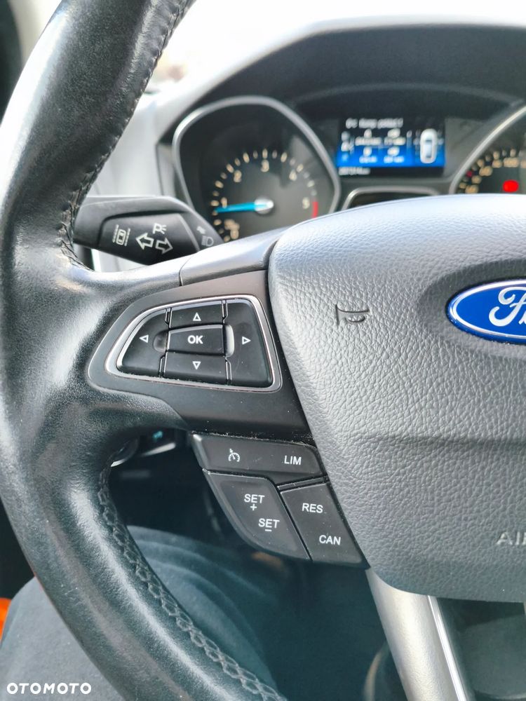 Ford Focus 1.5 TDCi Titanium ECOnetic ASS - 18