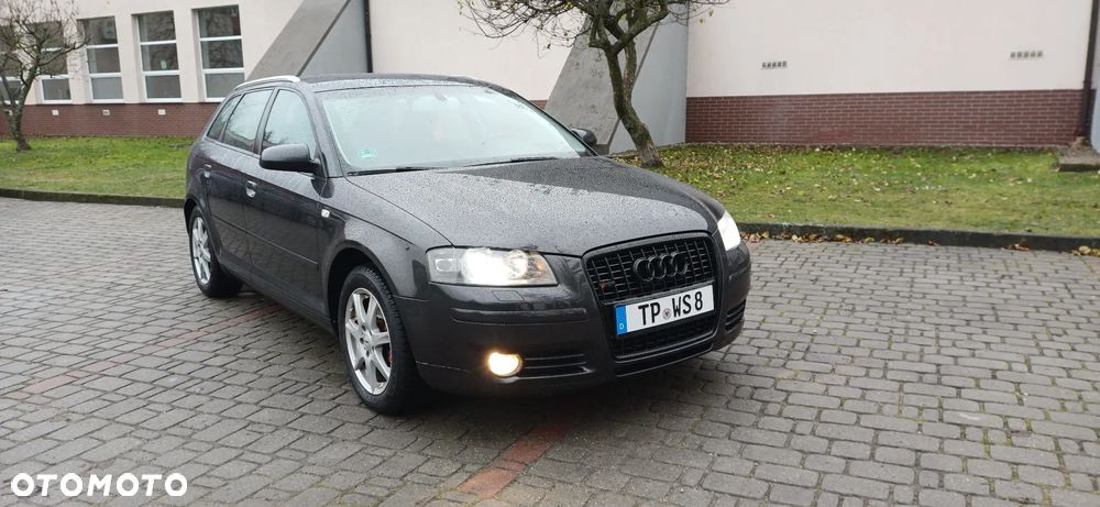 Audi A3 Sportback 2.0 TDI DSG S line Sportpaket plus - 14