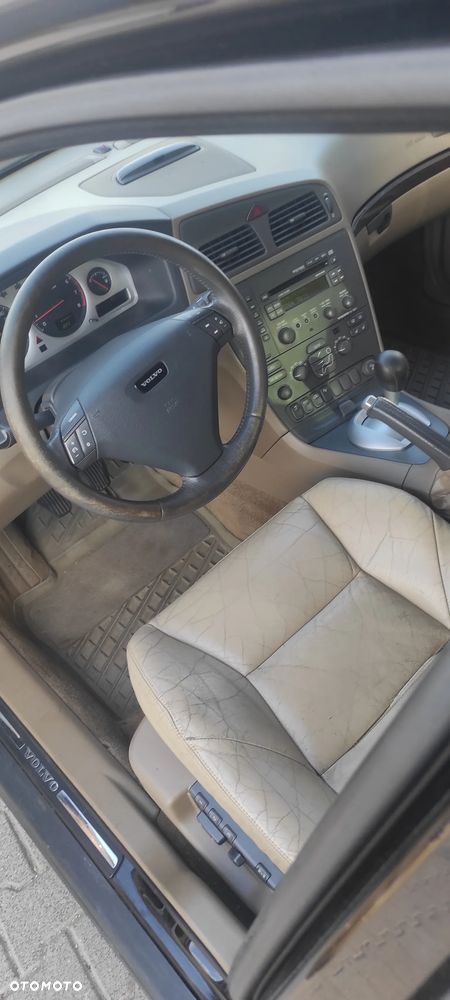 Volvo S60 2.3 T5 - 6