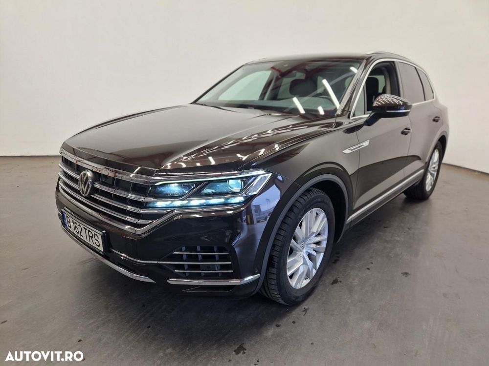 Volkswagen Touareg - 2