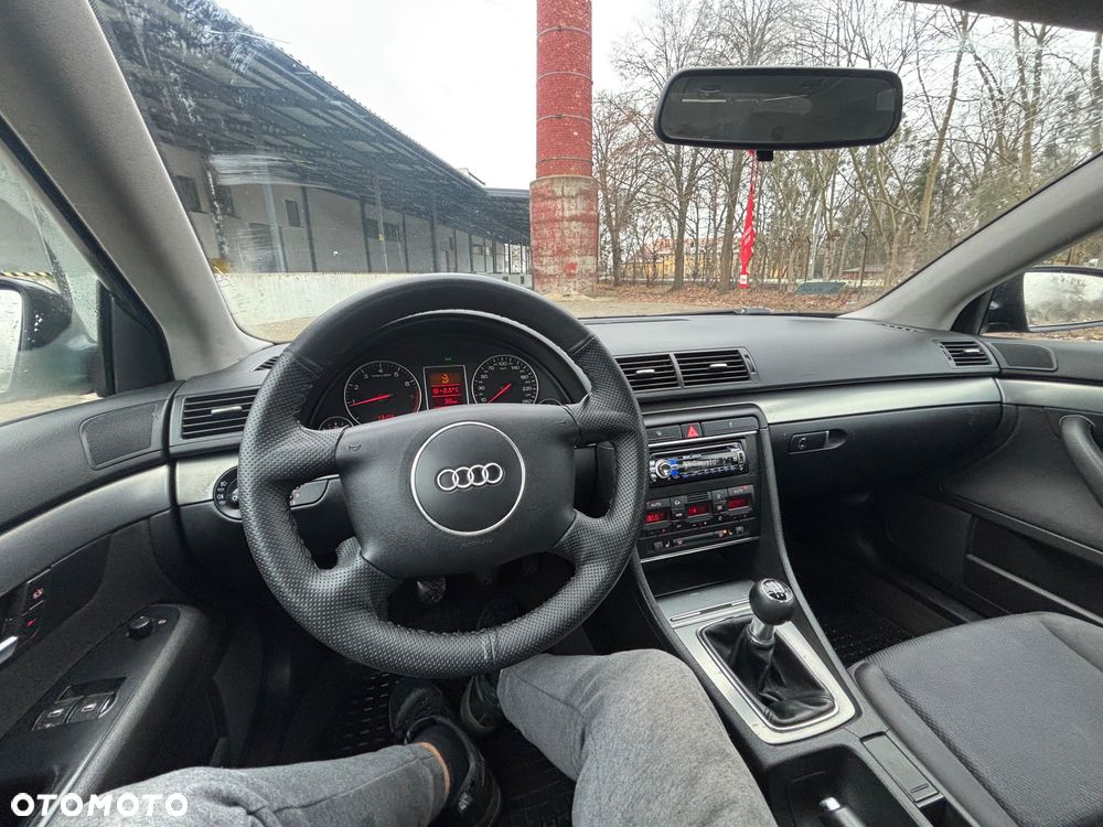 Audi A4 Limousine 1.8T - 11