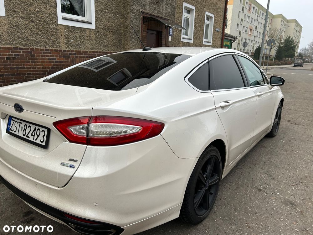 Ford Fusion 2016 photo 4