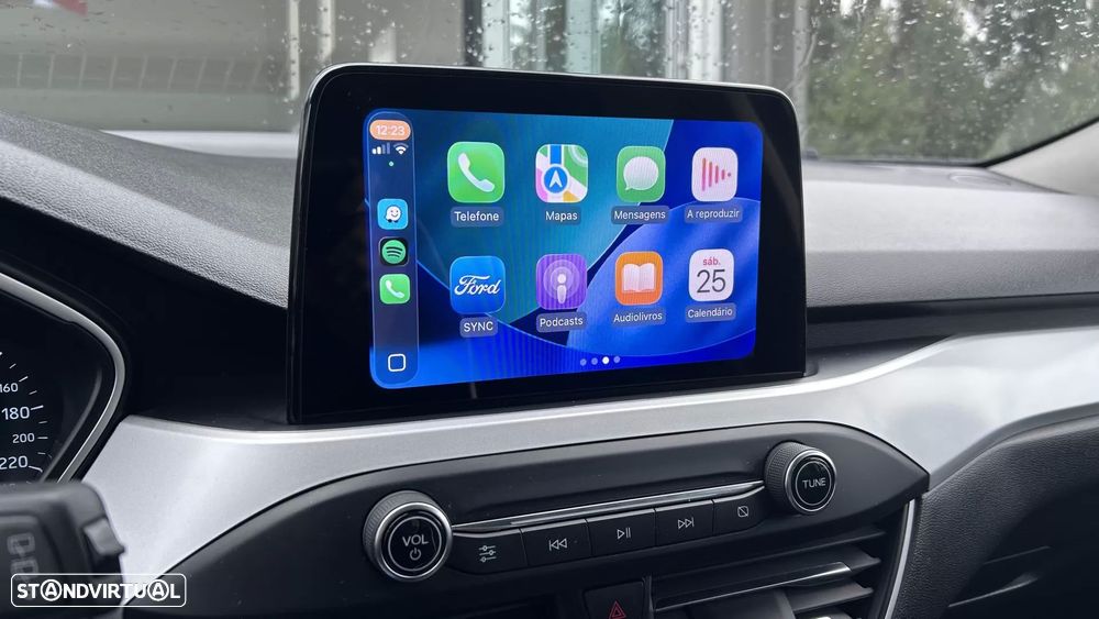 Ford Focus SW 1.5 TDCi EcoBlue Titanium - 9