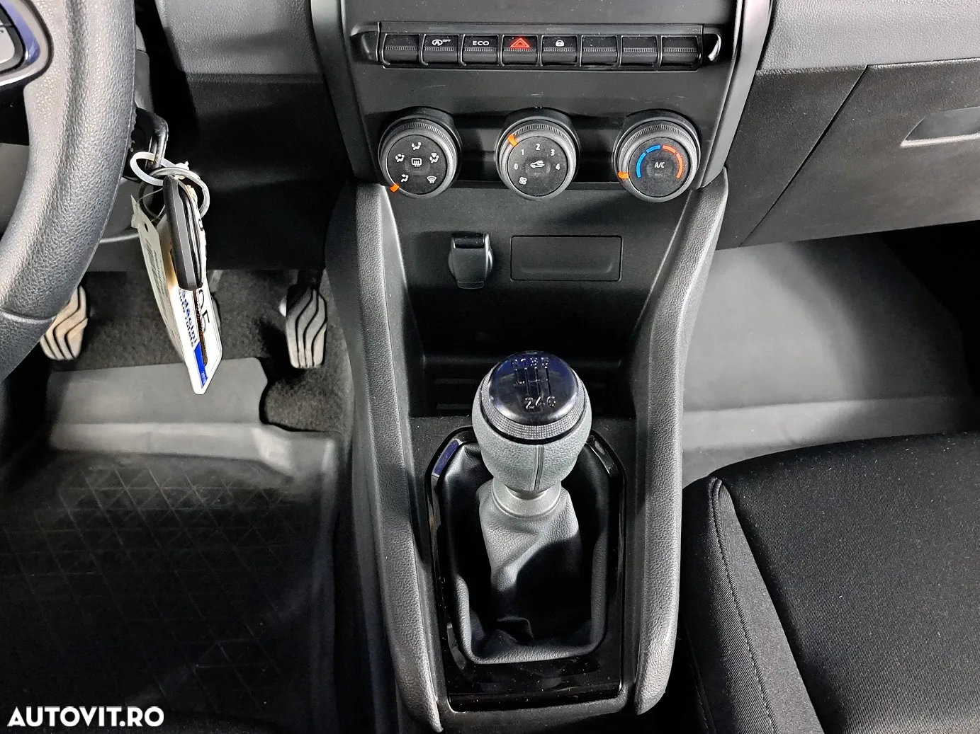 Renault Clio - 16