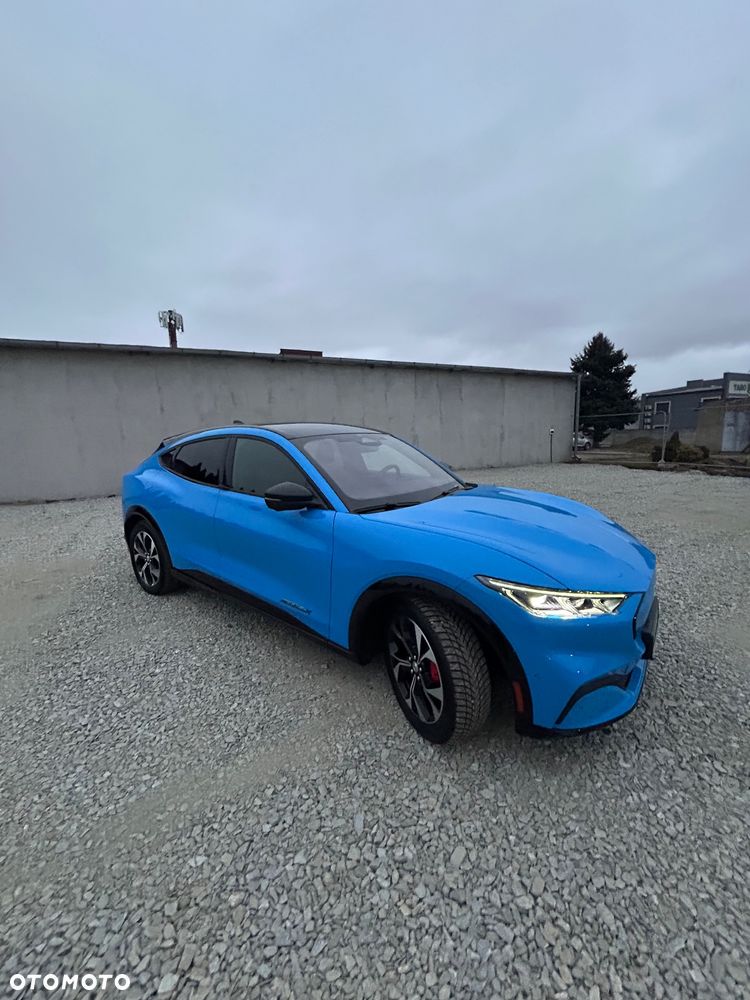 Ford Mustang Mach-E - 5