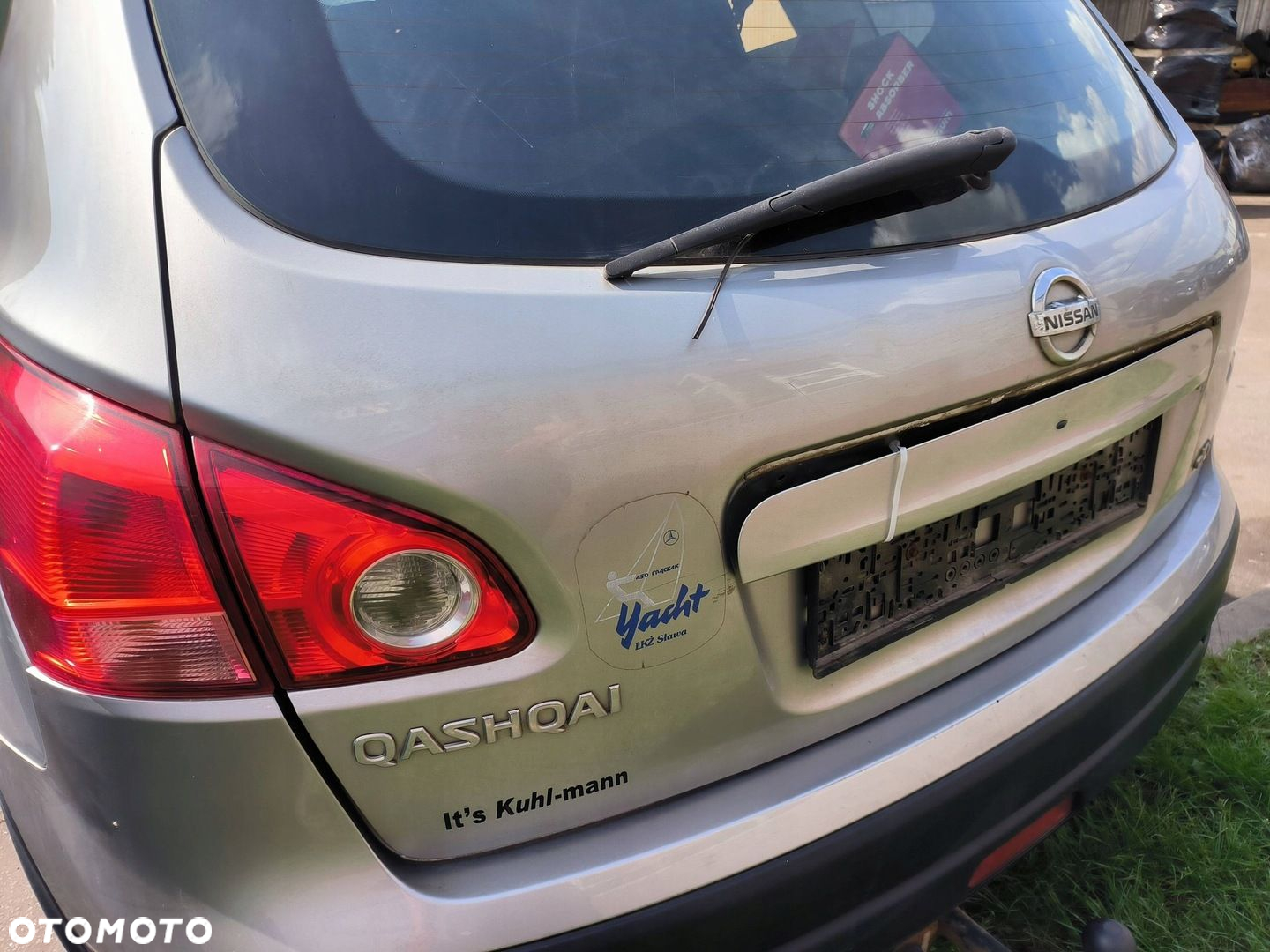 Klapa bagażnika tylna Nissan Qashqai J10 KY0 - 4