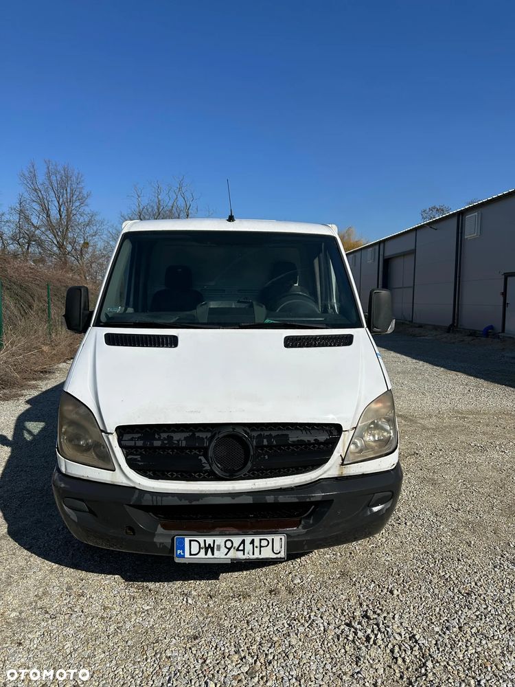 Mercedes-Benz Sprinter - 2