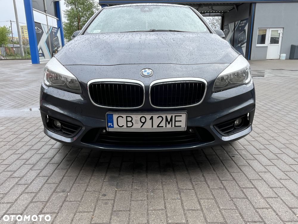 BMW Seria 2 220d Advantage - 4