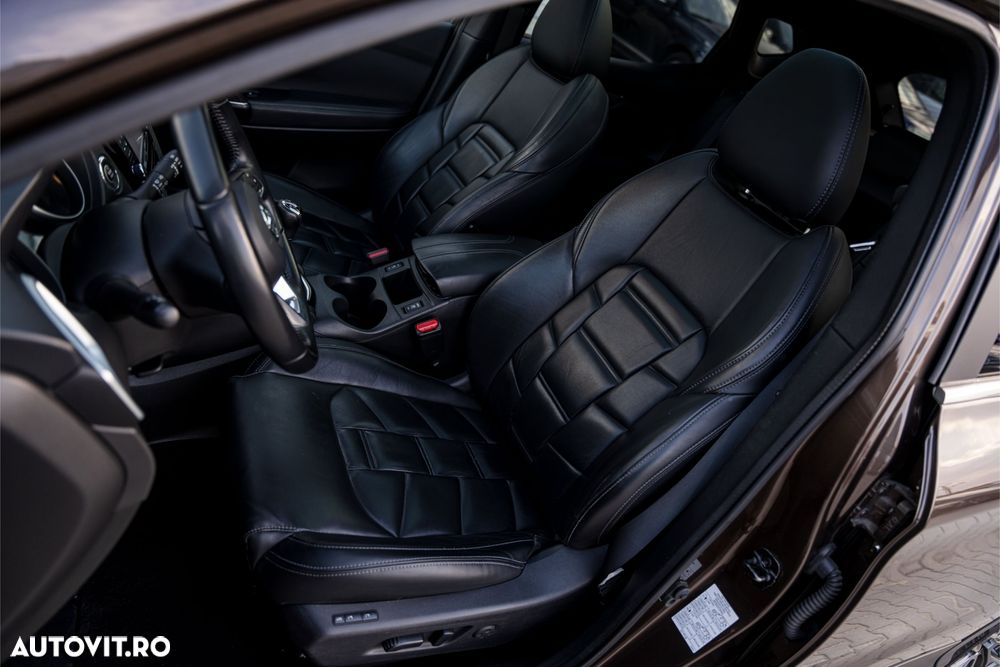 Nissan Qashqai 1.6 DIG-T TEKNA+ - 13