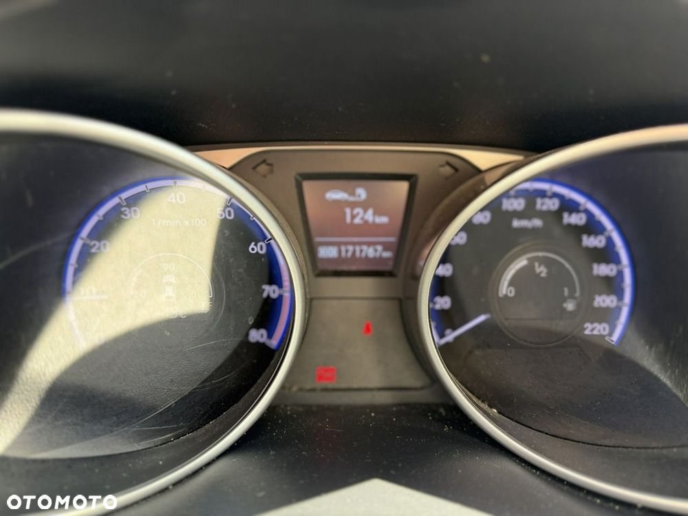 Hyundai ix35 2.0 4WD Premium - 18