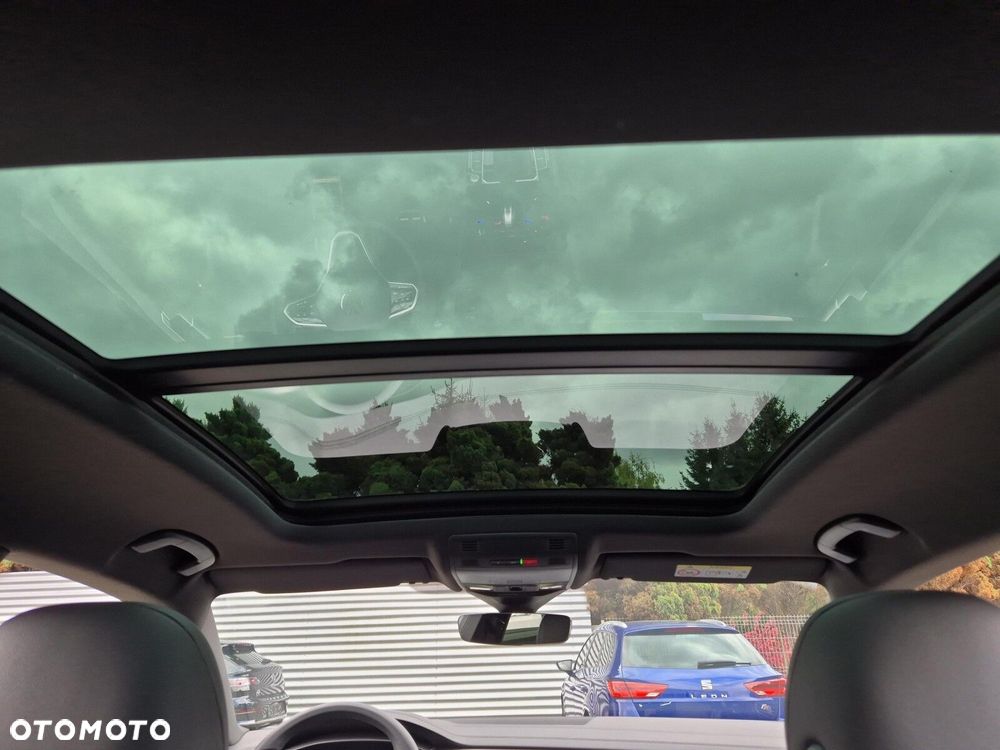 Volkswagen Arteon 2.0 TDI R-Line DSG - 33