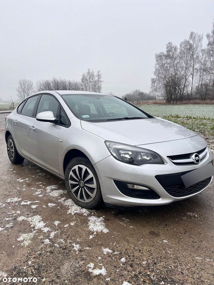 Opel Astra 1.6 Active - 2