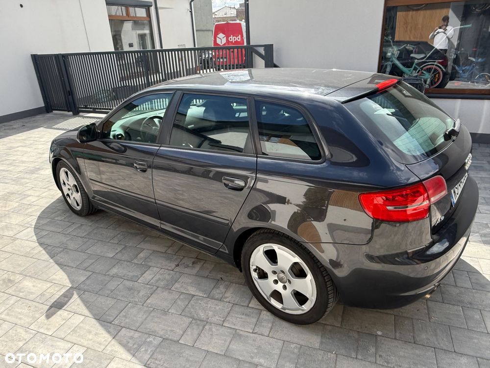 Audi A3 Sportback 2.0 TDI DPF quattro S line Sportpaket plus - 6