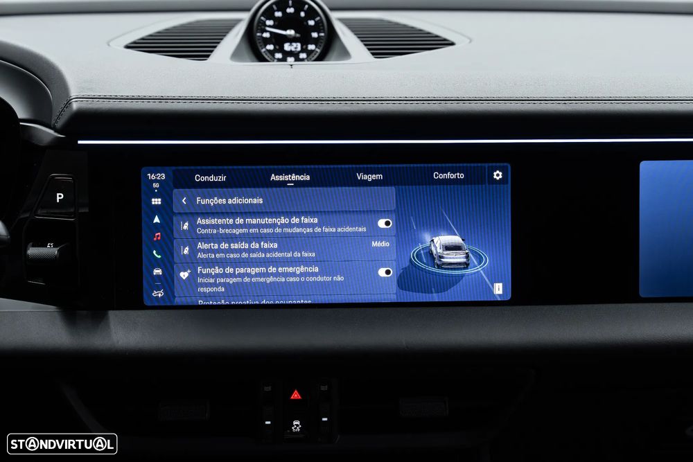 Porsche Macan Standard - 41