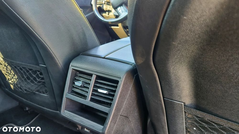 DS Automobiles DS 7 Crossback 1.6 PureTech Performance Line + - 34