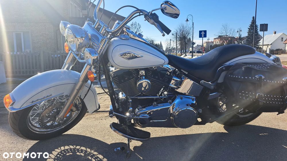 Harley-Davidson Softail Heritage Classic - 11