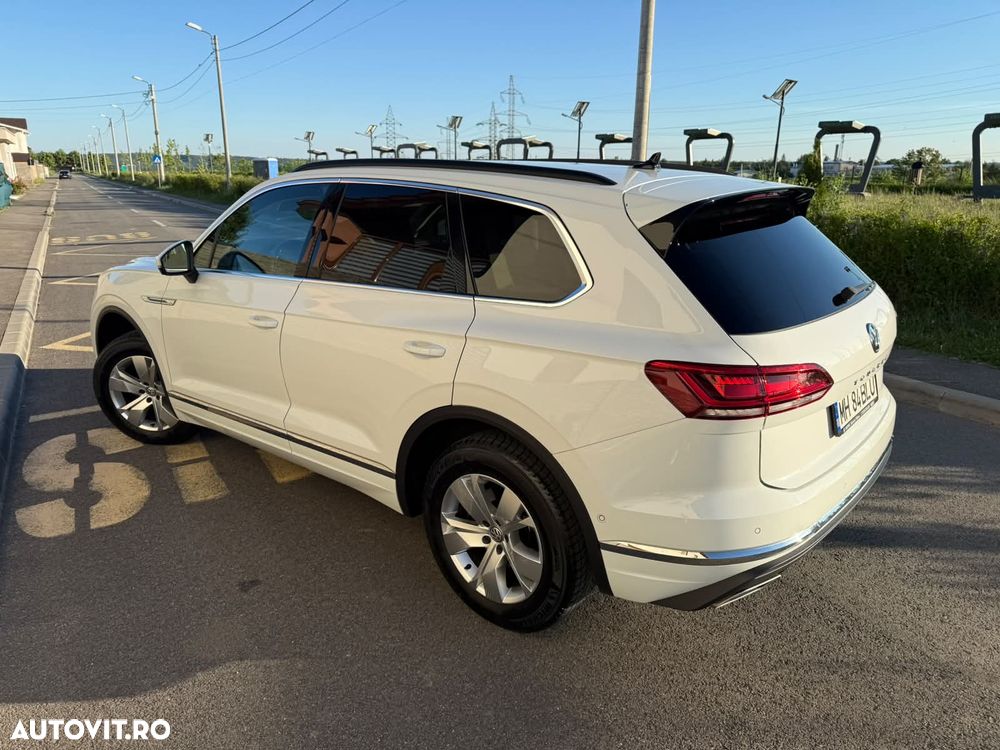 Volkswagen Touareg V6 TDI Elegance - 2