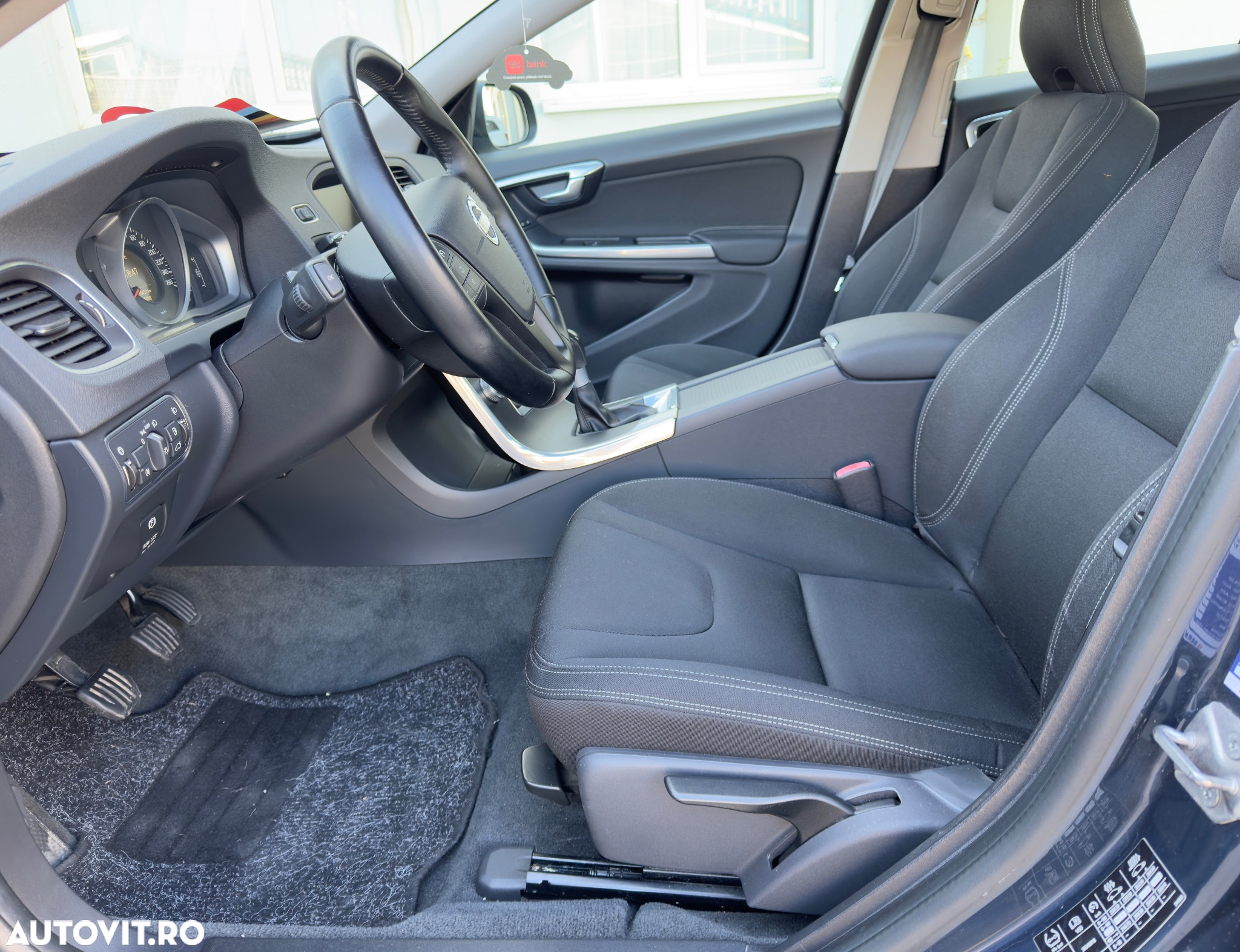 Volvo V60 D2 ECO Start-Stop Kinetic - 10