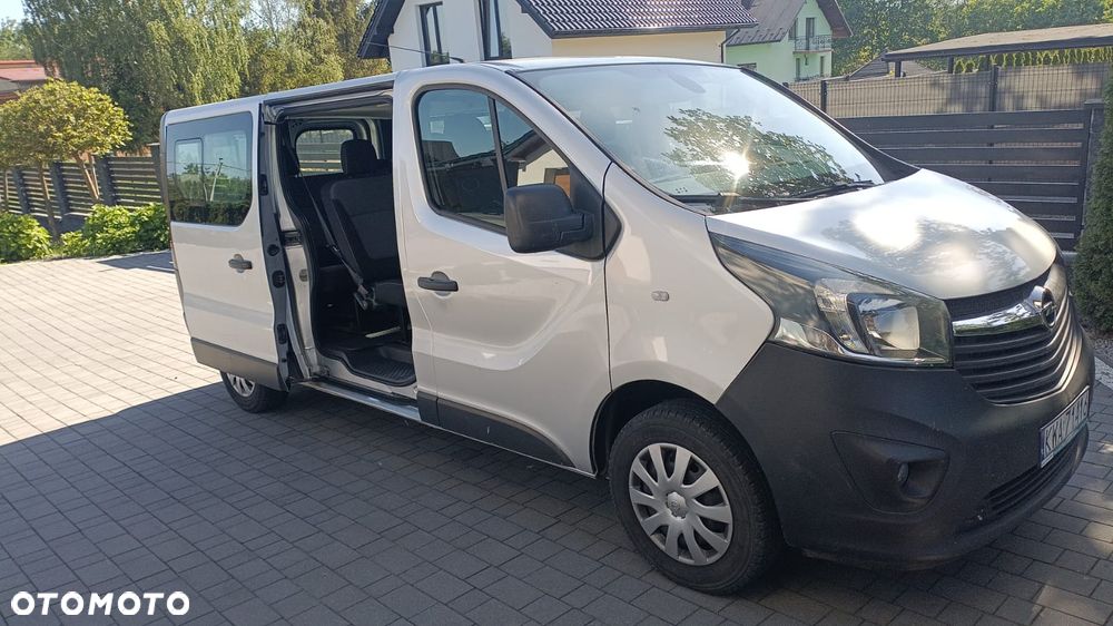 Opel Vivaro - 6