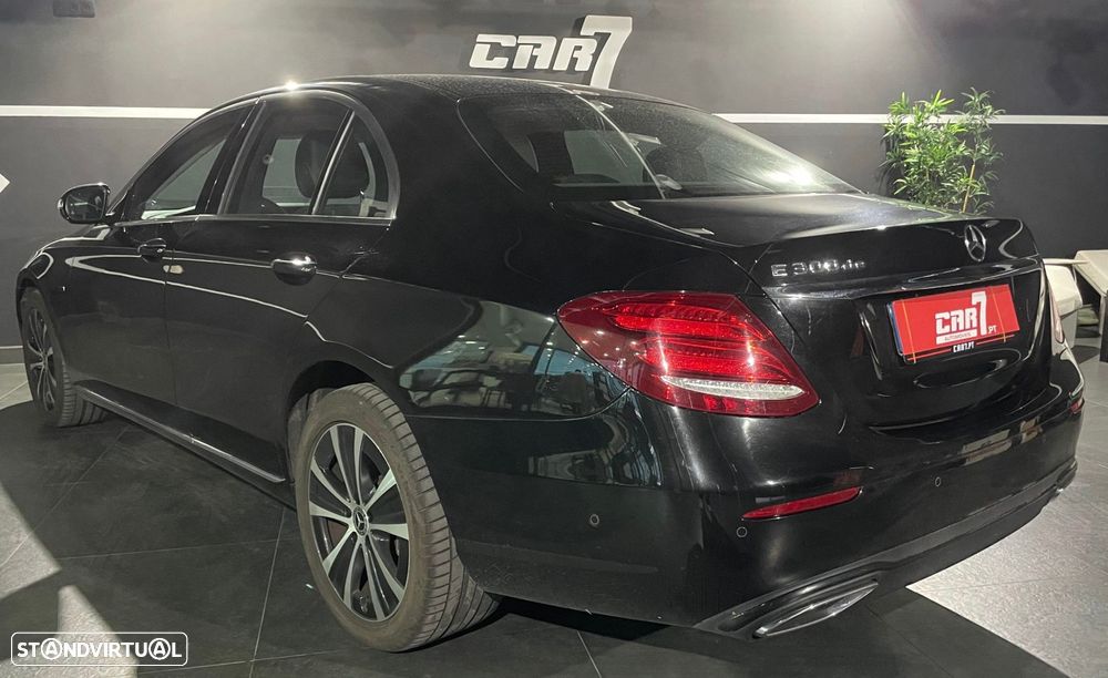 Mercedes-Benz E 300 de Avantgarde - 4
