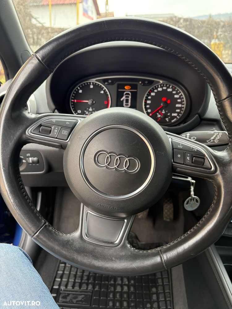 Audi A1 1.6 TDI Ambition - 6