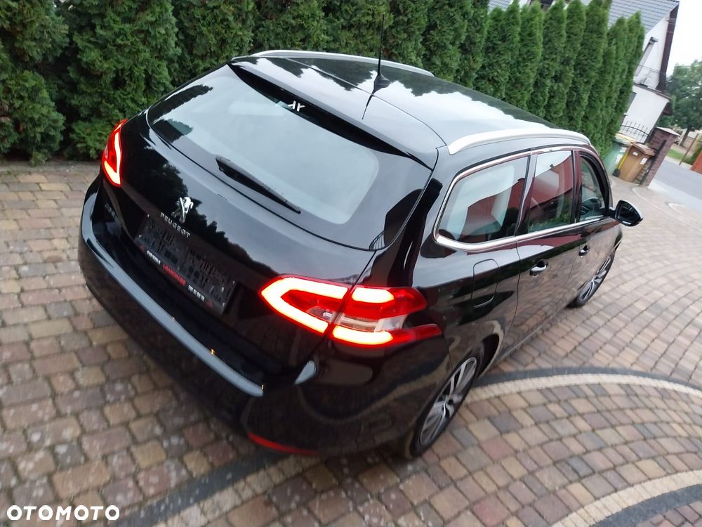Peugeot 308 - 26