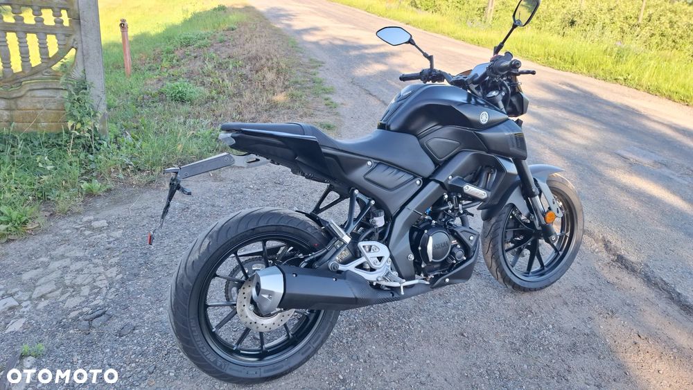 Yamaha MT - 27