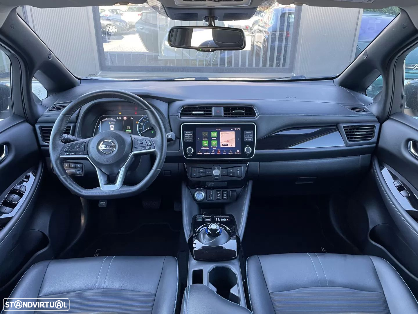 Nissan Leaf - 14