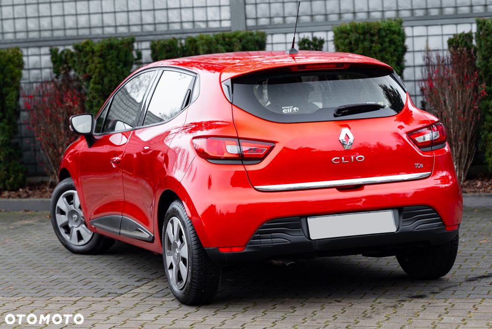 Renault Clio TCe 90 Limited - 13