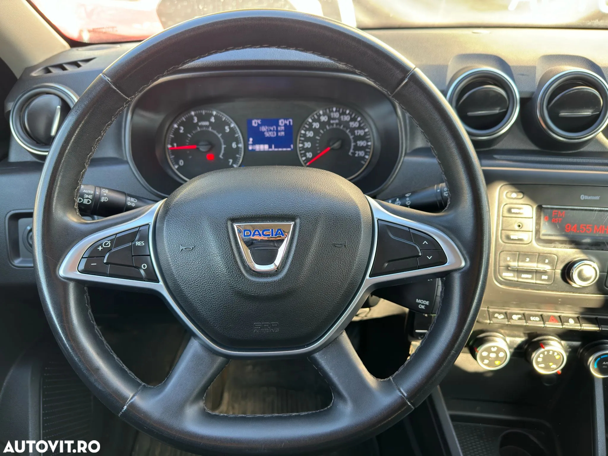 Dacia Duster 1.5 Blue dCi 4WD Comfort - 9