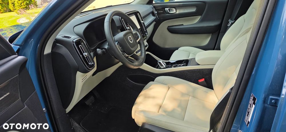 Volvo XC 40 B5 B AWD Ultimate Bright - 16