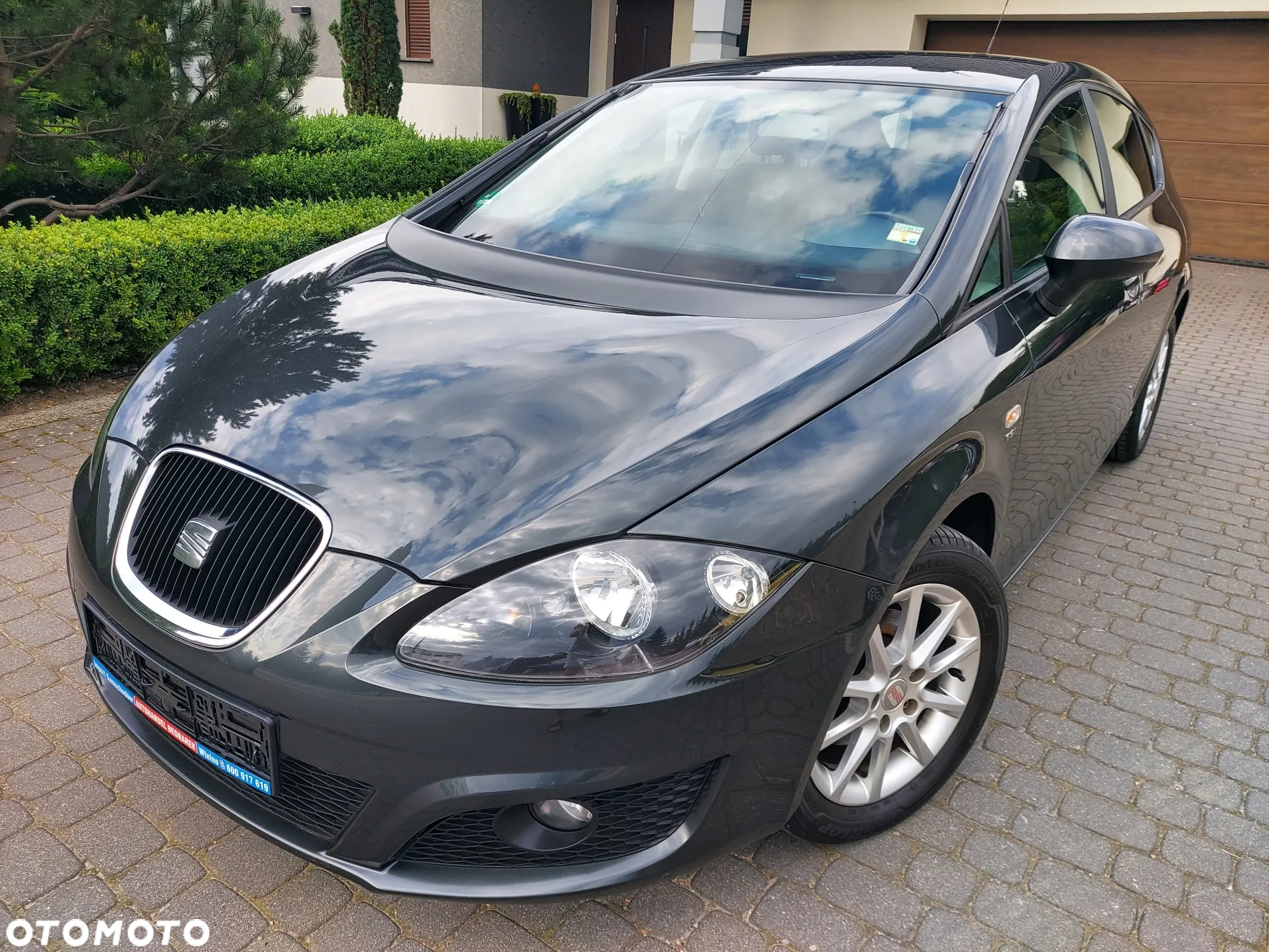 Seat Leon 1.2 TSI Ecomotive Style - 2