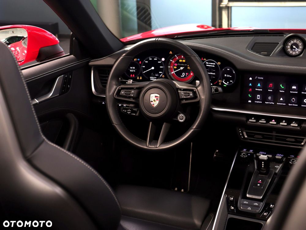 Porsche 911 Turbo S - 23