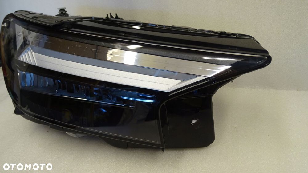 audi q4 e-tron - lampa przednia prawa full led - 2