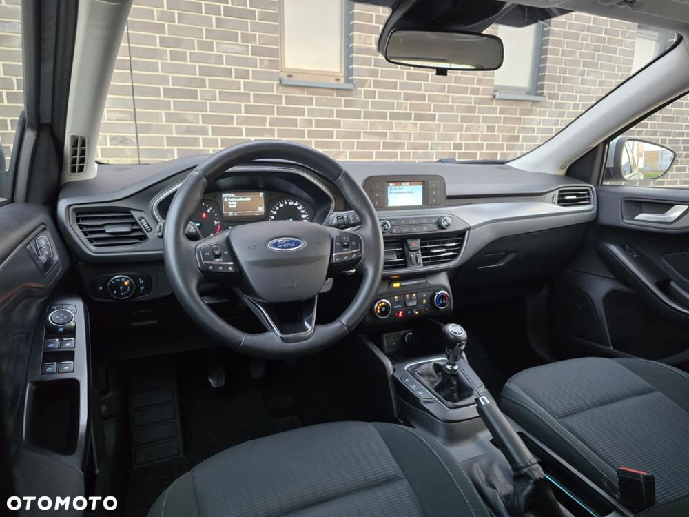 Ford Focus SW 1.5 TDCi Titanium - 28