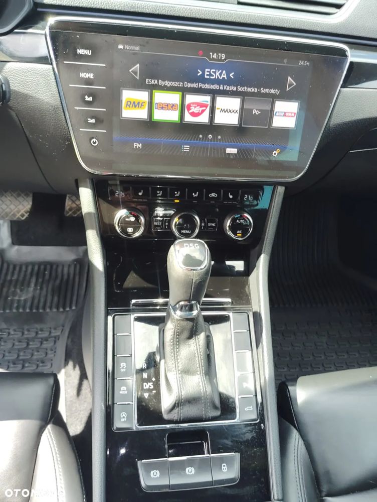 Skoda Superb 2.0 TDI L&K DSG - 14