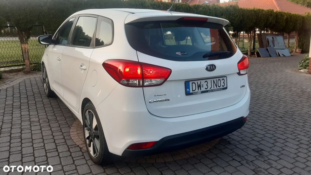 Kia Carens 1.7 CRDi L - 12