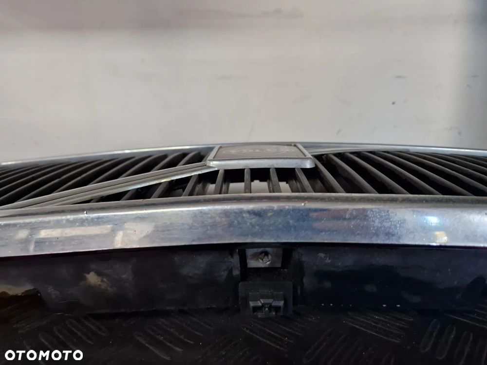 VOLVO 740 GRILL ATRAPA CHŁODNICY - 9
