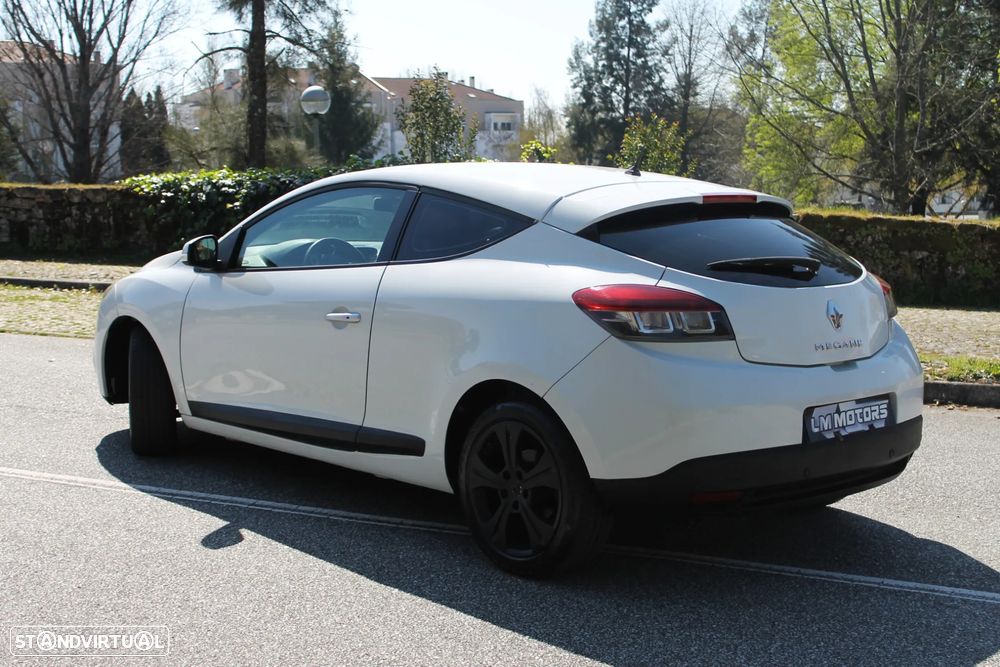 Renault Mégane Coupe 1.5 dCi Dynamique S - 13
