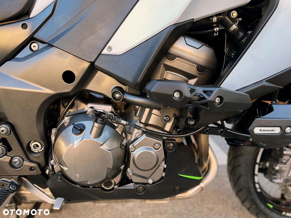 Kawasaki Versys 1000 - 9