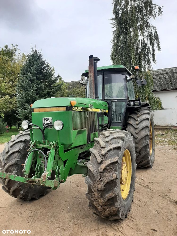 John Deere 4650 - 1