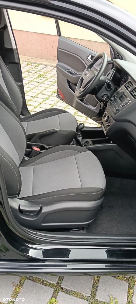 Hyundai i20 1.2 Classic - 24