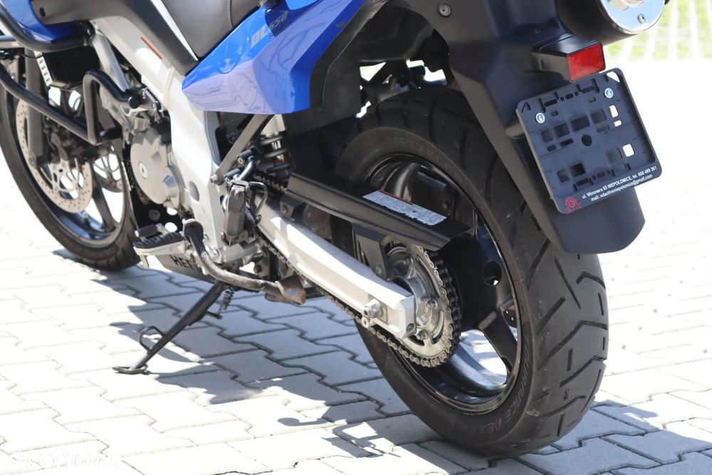 Suzuki V-STROM - 12