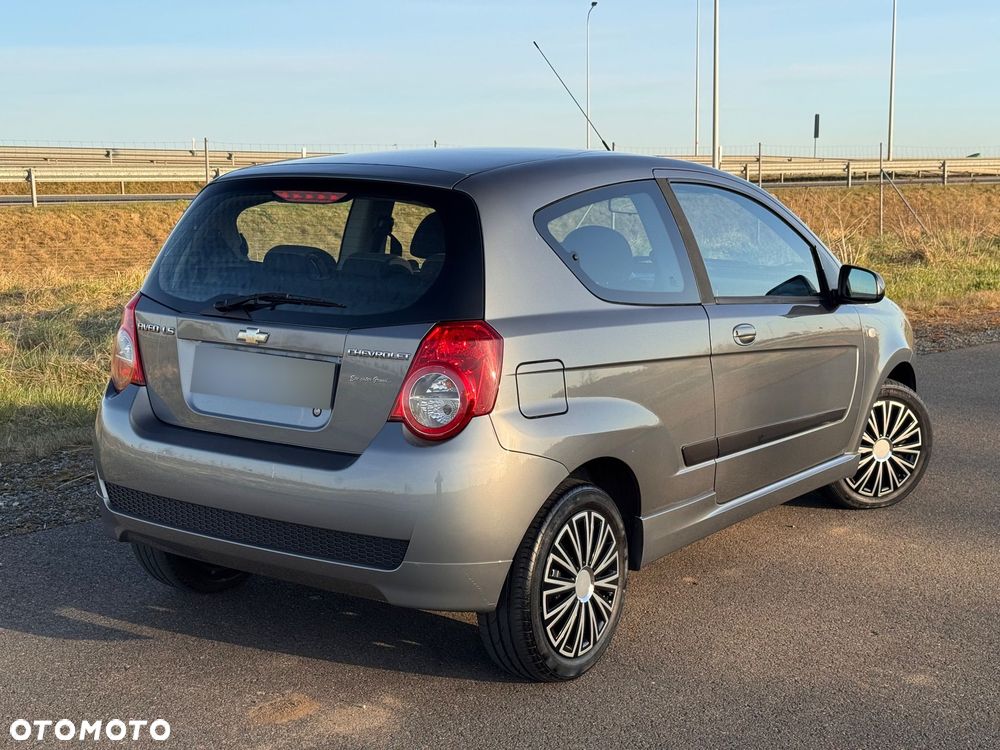Chevrolet Aveo 1.2 LS - 9
