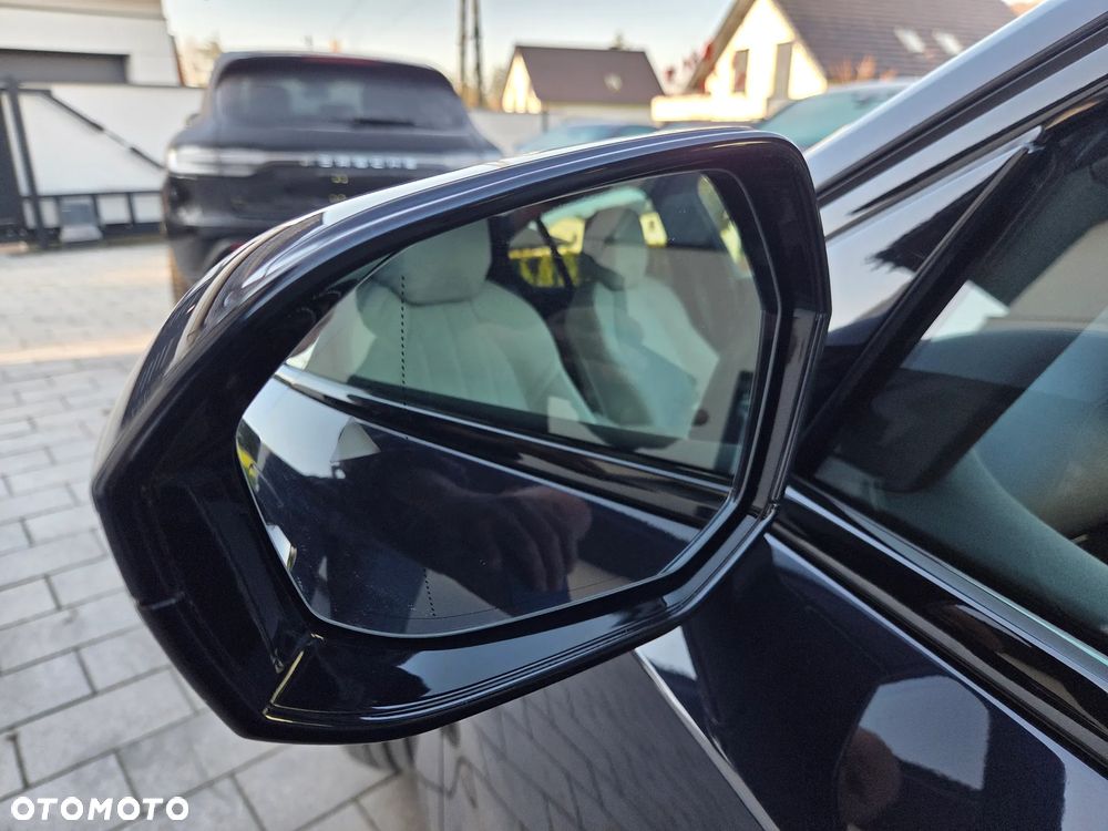 BMW Seria 5 520d xDrive mHEV M Sport - 15