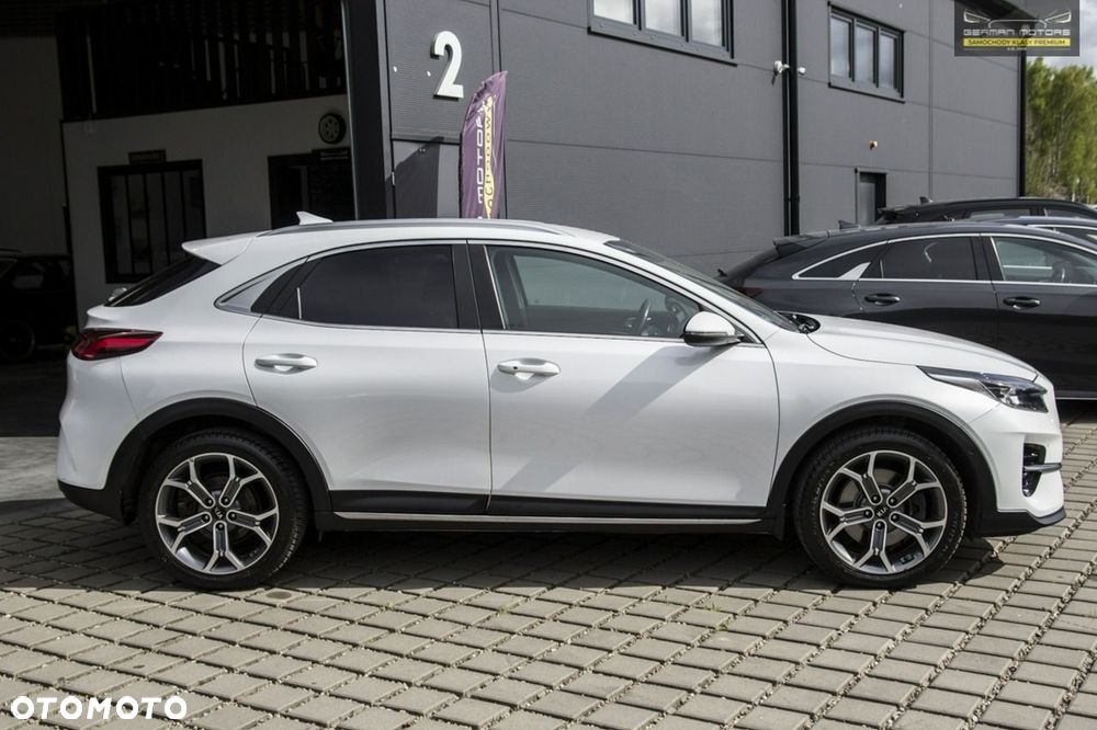 Kia XCeed 1.6 T-GDI Business Line DCT - 17
