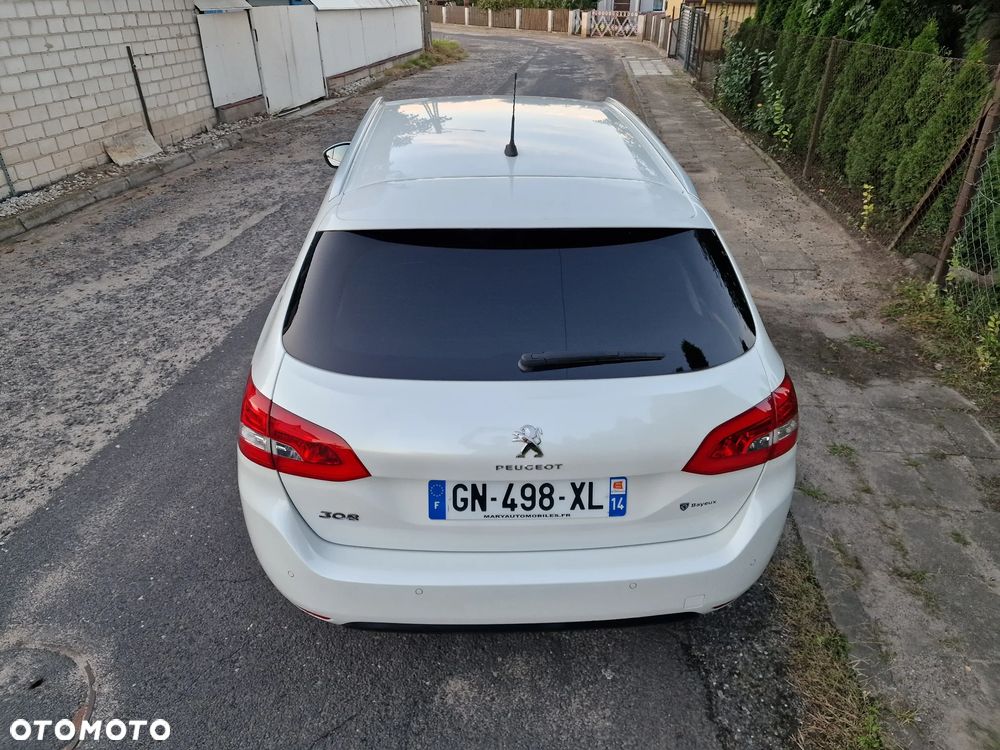 Peugeot 308 PureTech 130 GPF EAT8 Stop & Start Allure Pack - 39